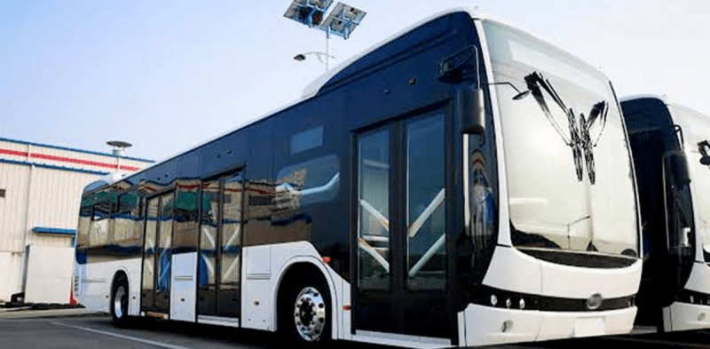 Pakistan&rsquo;s &lsquo;first electric bus&rsquo; goes for test run in Karachi
