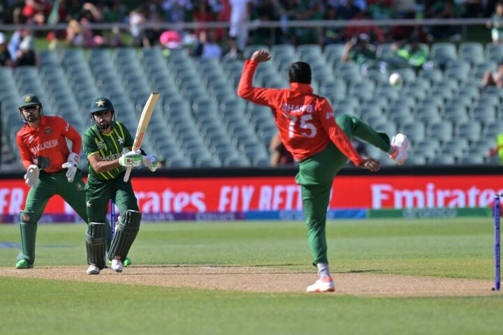 Pakistan&rsquo;s Azam due &lsquo;something special&rsquo; in T20 semi-final: Hayden