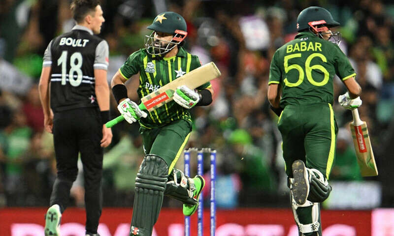 Babar, Rizwan create history as Pakistan reach T20 World Cup final