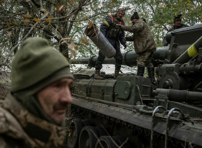 In major retreat, Russia orders withdrawal from Ukrainian city of Kherson