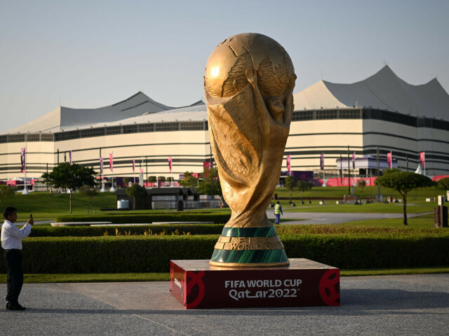 Fans, trophy and teams arrive in Qatar for World Cup countdown