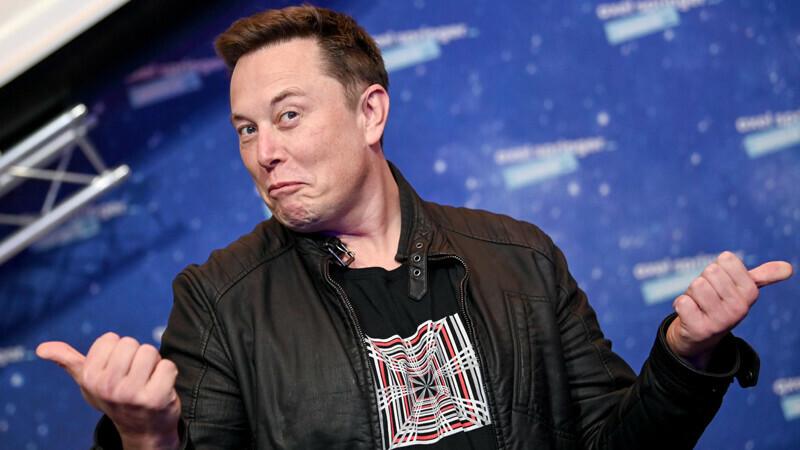 Elon Musk sacks employee on Twitter