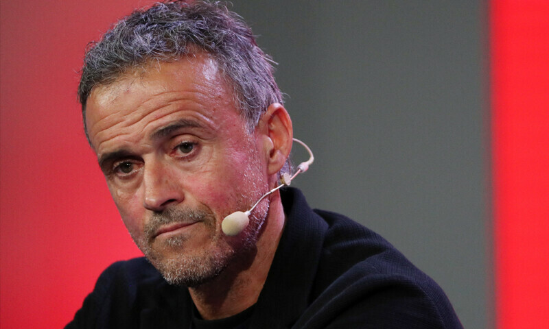 Messi or Suarez should win World Cup if not Spain, says Luis Enrique