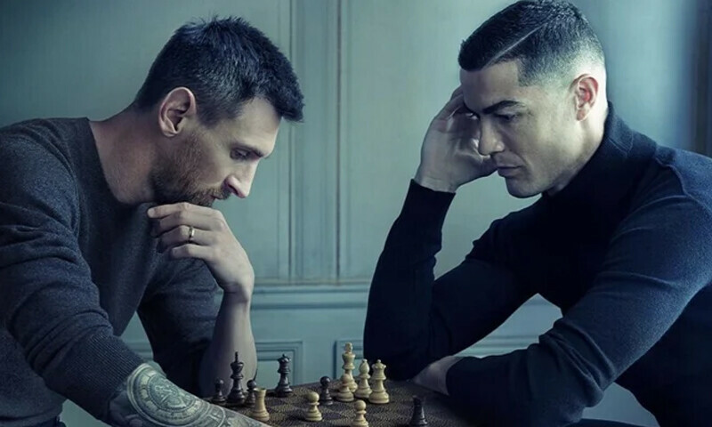 Ronaldo, Messi break internet with stunning photo