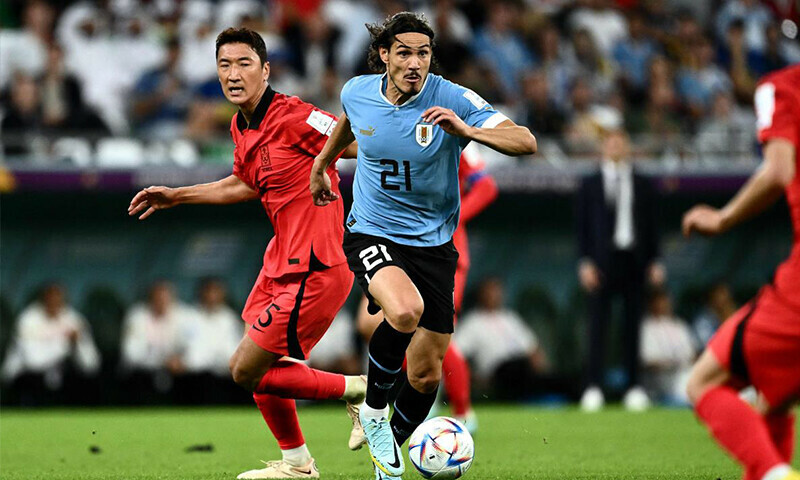Uruguay and South Korea play out 0-0 World Cup draw