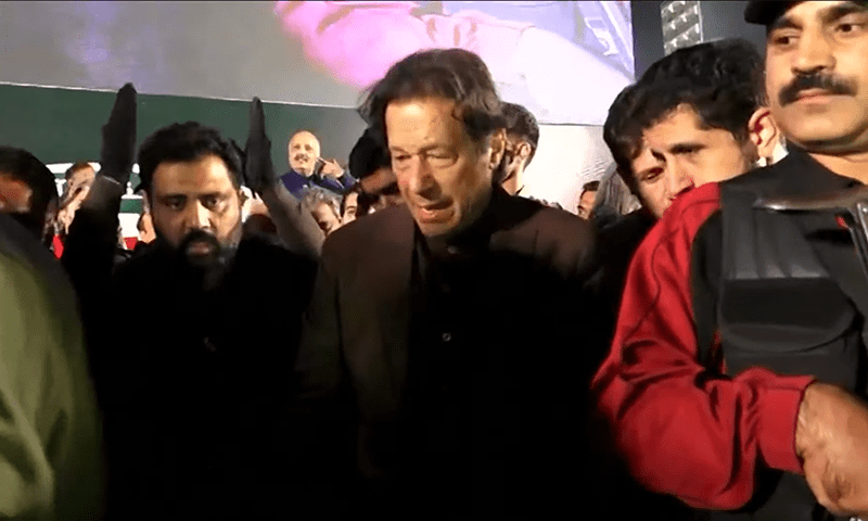 Live coverage: Imran ends long march with big announcement
