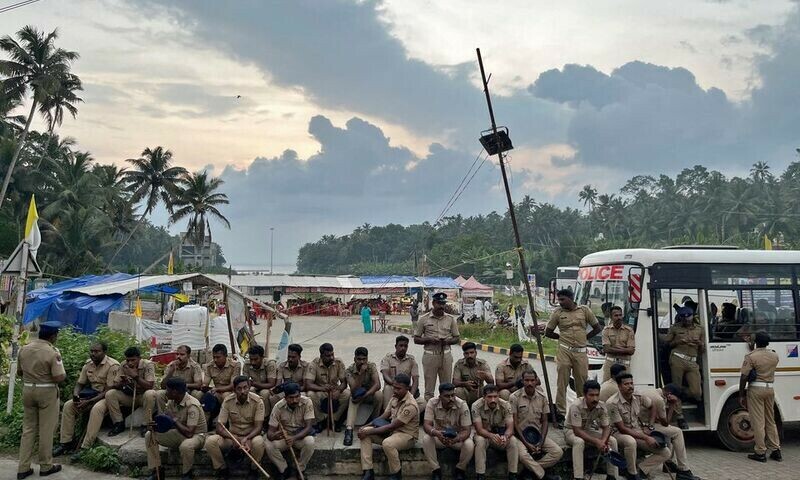 More than 80 injured as Indian police clash with Adani port protesters