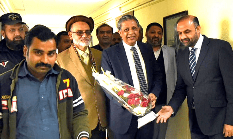 Azam Nazeer Tarar returns to federal cabinet as federal minister