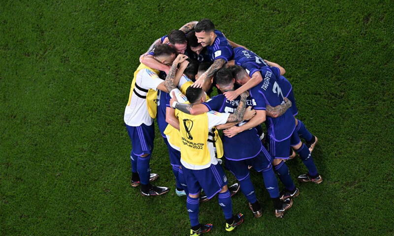 Argentina beat Poland to set up last 16 clash with Australia