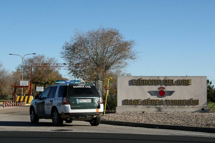 Five letter bombs detected in Spain, country steps up security