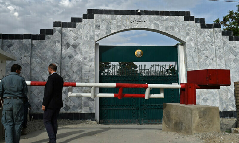 Embassy attack: Pakistan &lsquo;verifying&rsquo; veracity of reports of IS claim