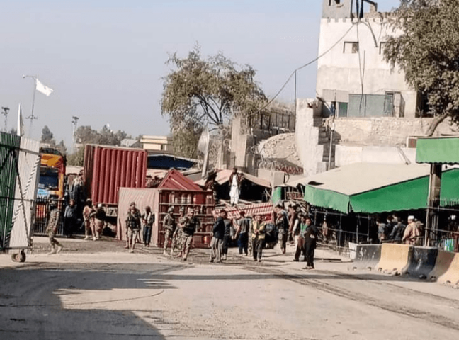 Truck runs into crowd, injures 20 at Torkham gate