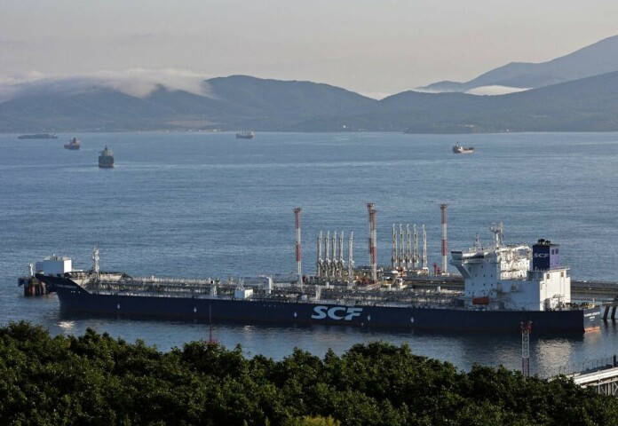 Russia says it won&rsquo;t accept oil price cap and is preparing response