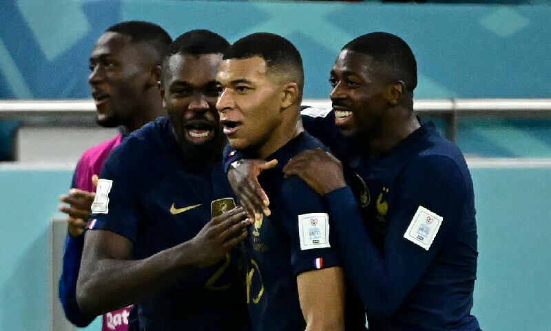Record Giroud, sublime Mbappe send France into quarterfinals with Poland win