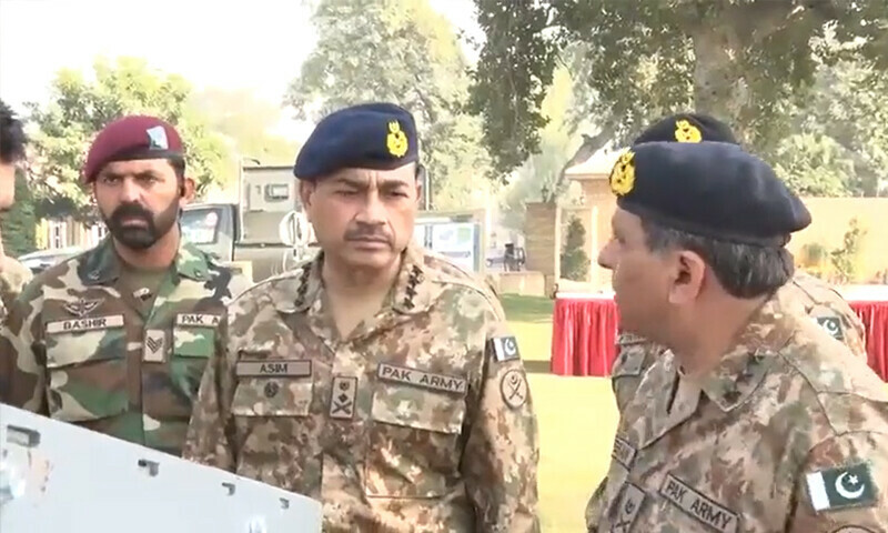 آرمی چیف کا پشاور کور، ضلع خیبر اور وادی تیراہ کا دورہ، جوانوں سے ...