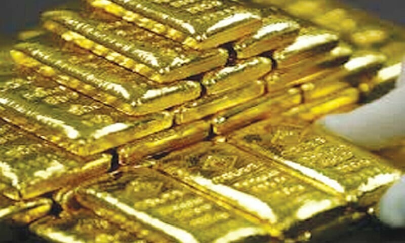 Gold prices surge to another historic high amid growing economic worries