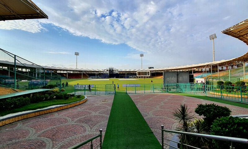 Traffic plan finalised for third Test between Pakistan, England in Karachi