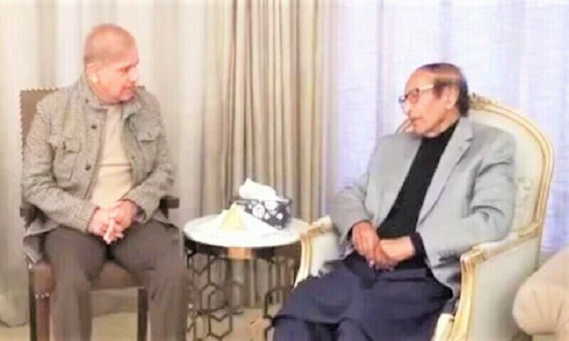 PM Shehbaz calls on Chaudhry Shujaat Hussain, discusses current political situation