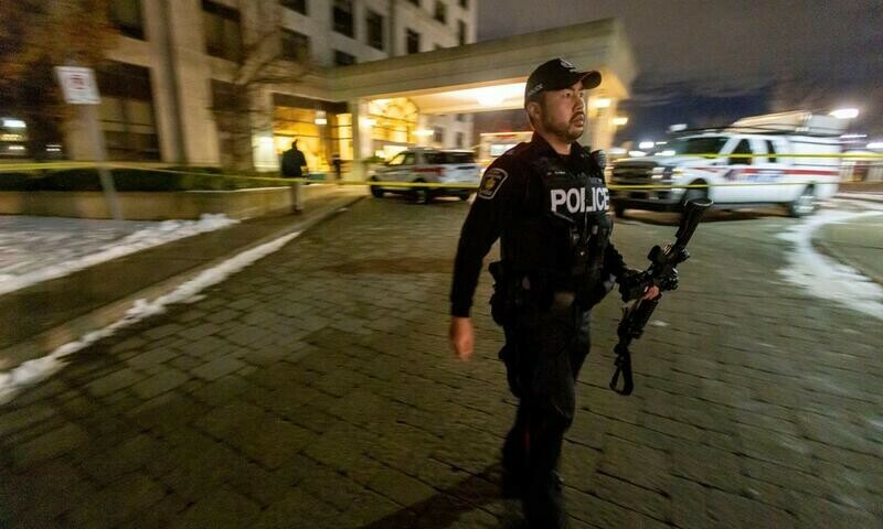 Five killed in Toronto shooting: police