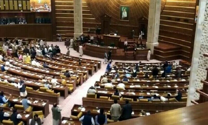 Suspended PML-N lawmakers to attend Punjab Assembly session: LHC