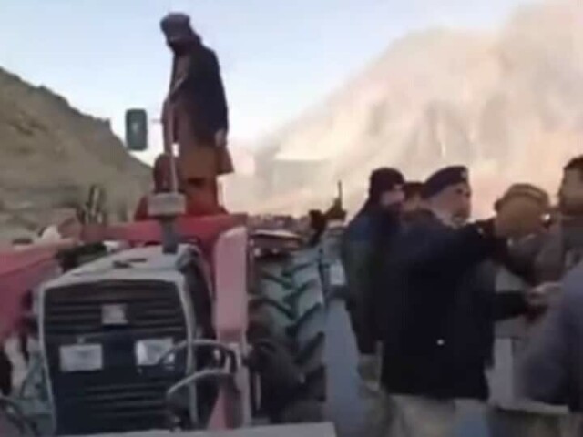 Gilgit residents accuse govt of forcibly taking land