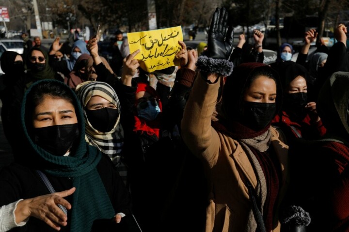 Afghan women stage street protest against university ban
