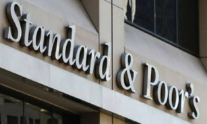 S&P downgrades Pakistan&rsquo;s credit rating on weakening of several metrics