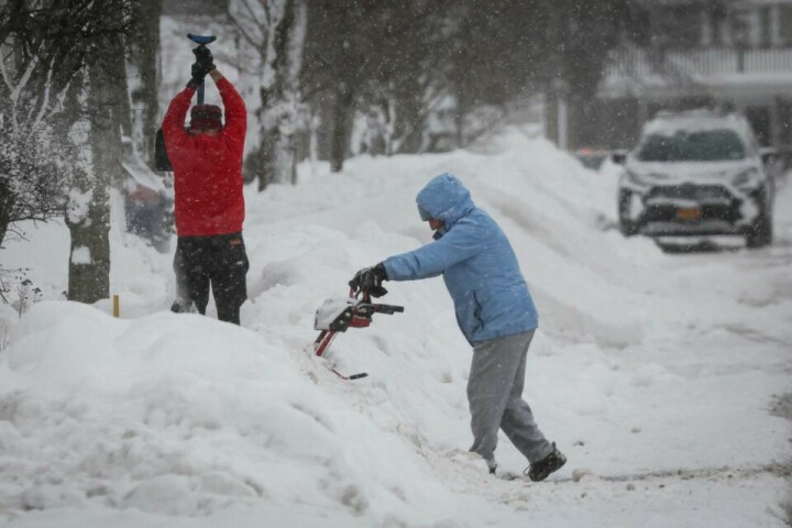 &lsquo;Once-in-a-lifetime&rsquo; blizzard kills at least 27 in western New York