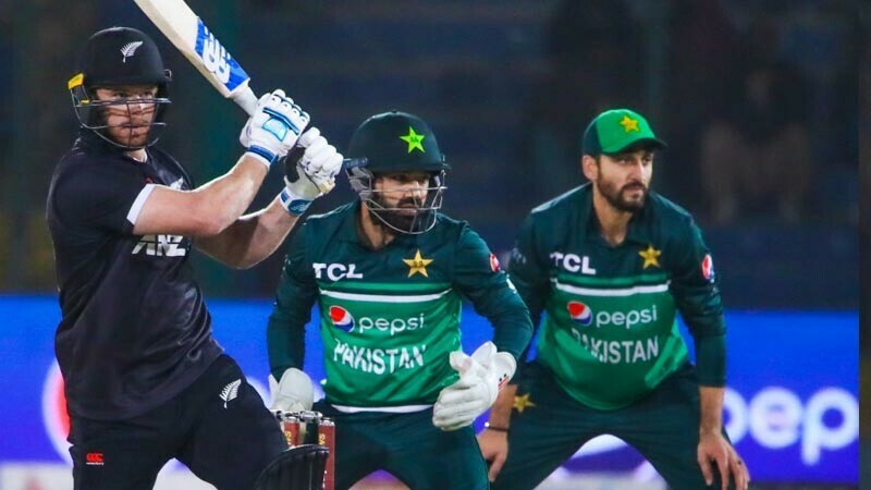 Phillips leads New Zealand to epic series victory against Pakistan