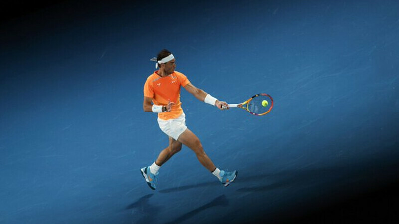 Defending champion Nadal hobbles out of Australian Open in major upset