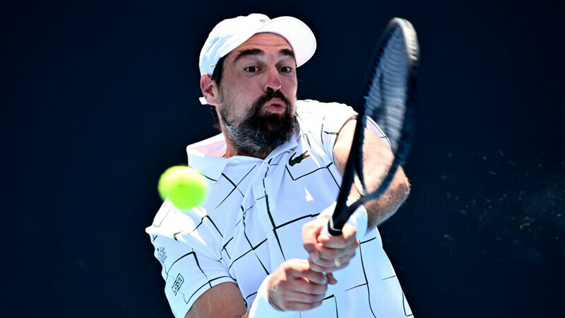 &lsquo;Are you looking at the clouds?&rsquo; Chardy fumes at umpire