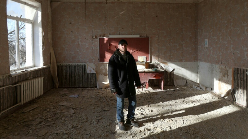 Teacher&rsquo;s home becomes school in destroyed Ukraine village