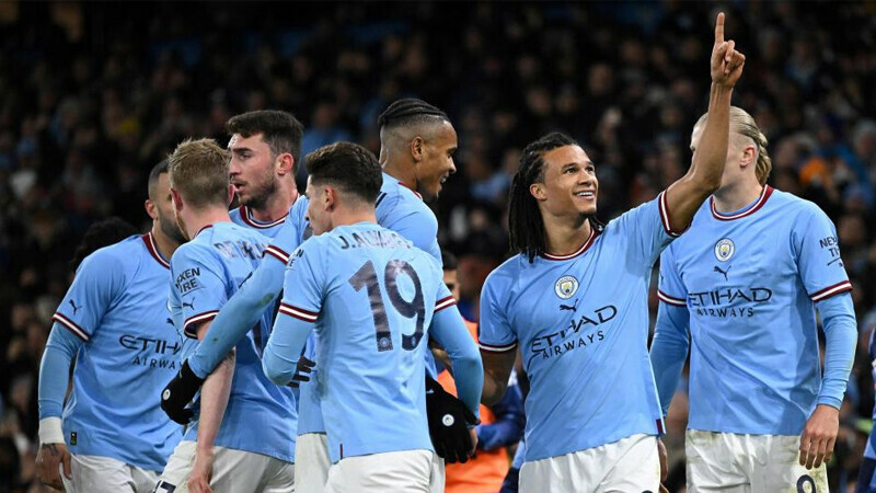Ake strike sees Man City lay down marker on Arsenal