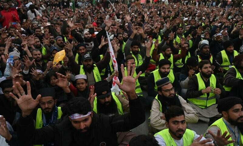 Pakistan condemns desecration of Holy Quran in Denmark