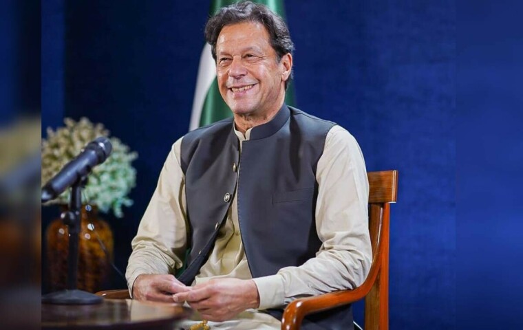 Imran Khan to contest by-elections on all 33 vacant NA seats