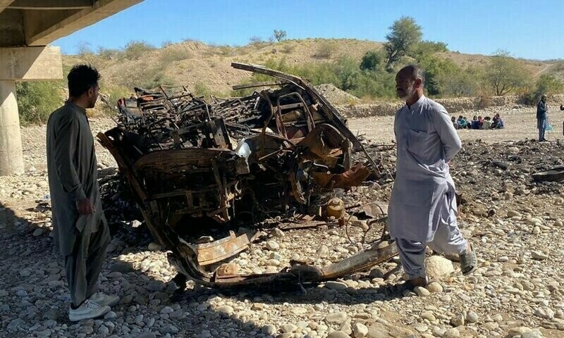 Lasbela bus owners ignored warnings of technical faults before crash