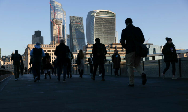 Overseas firms fail to register in UK crackdown on &lsquo;dirty&rsquo; money