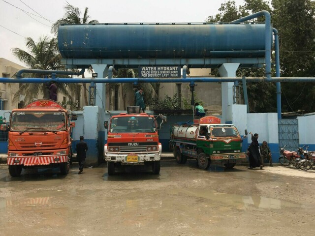 KWSB&rsquo;s anti-theft cell conducts operation against illegal water hydrants