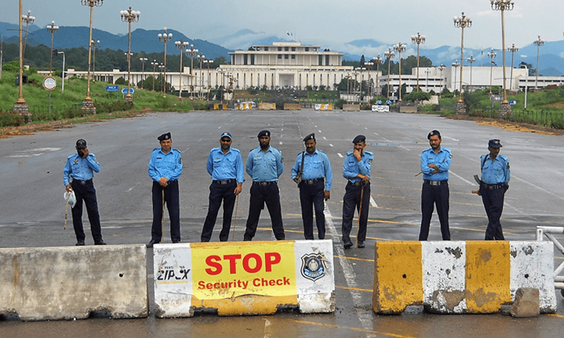 Red alert issued in Islamabad