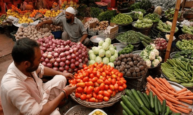 Inflation reaches historic 45.64%