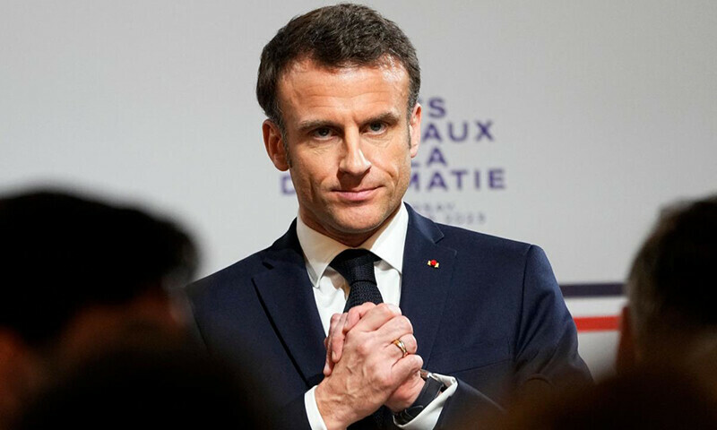 Macron to speak as anger smoulders over pension reform