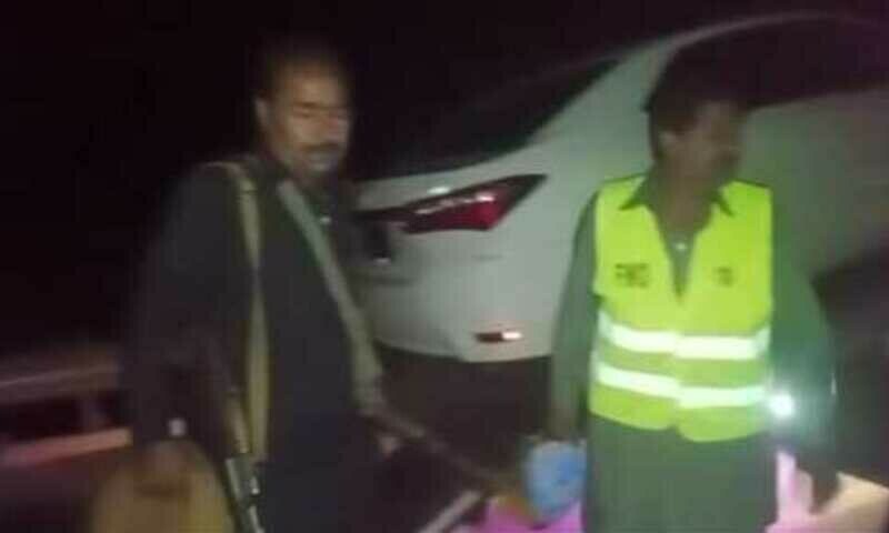 Katchha robbers kidnap four from M5 motorway