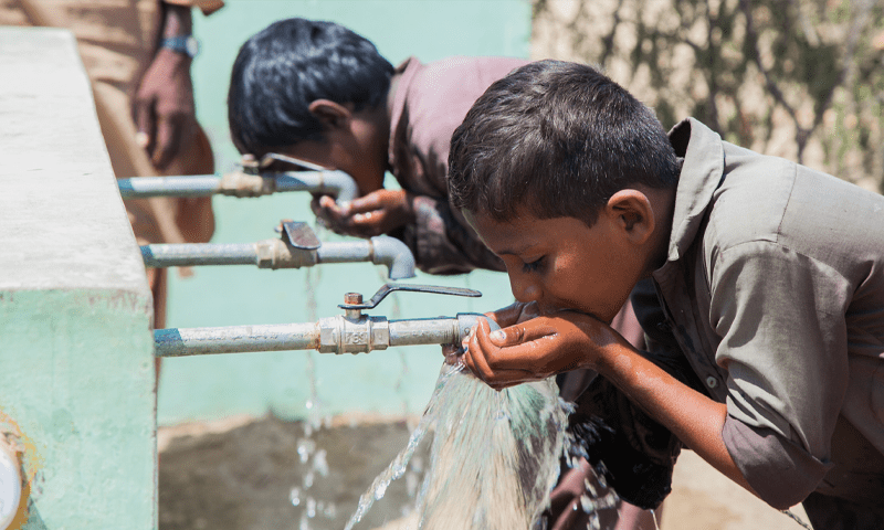 Millions drinking contaminated water in Pakistani flood-hit areas