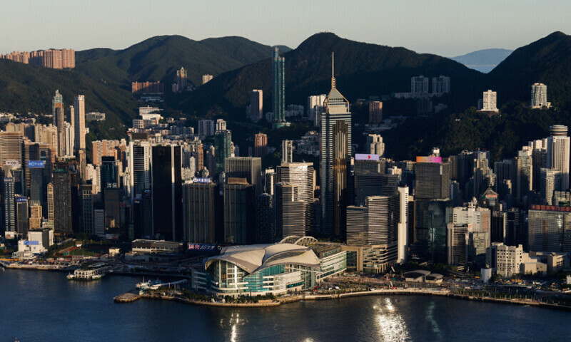Wealth managers ramp up staff in Hong Kong to chase Chinese demand