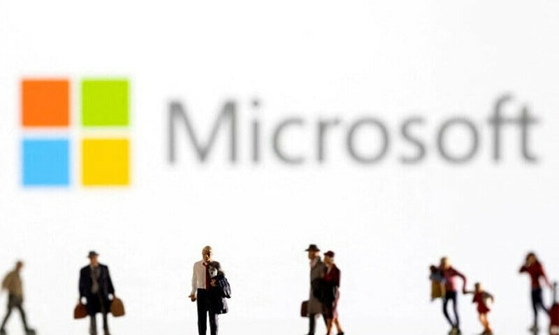 Microsoft threatens to restrict data from rival AI search tools