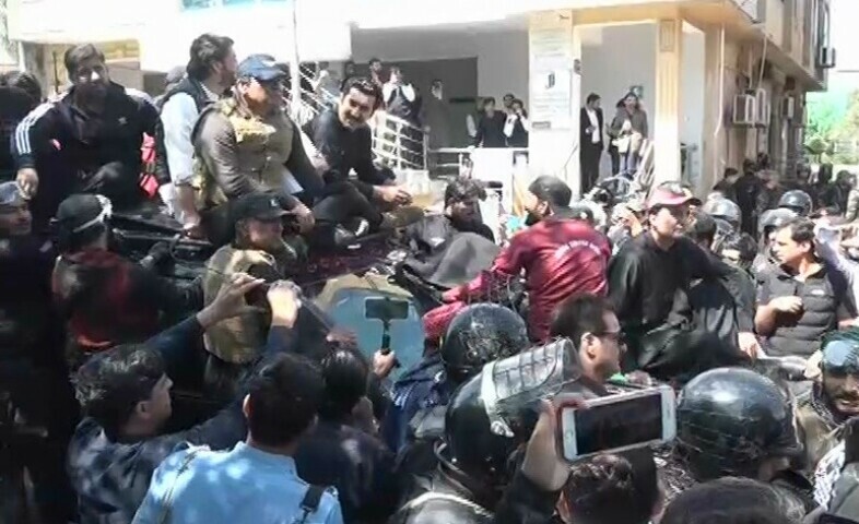 Islamabad High Court grants bail to Imran Khan in 7 cases