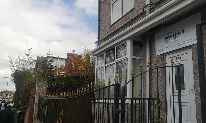 Three men attack worshipper after prayers at Birmingham mosque