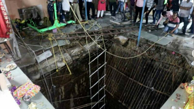 Death toll in India temple collapse rises to 35: official