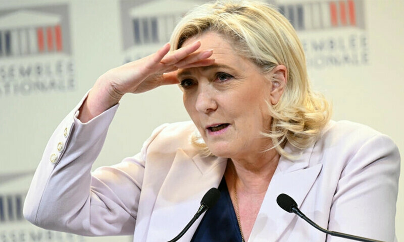Le Pen lies in wait as Macron&rsquo;s pension reforms roil France