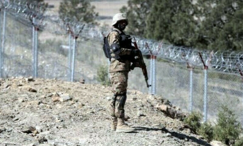 Army says &lsquo;terrorists&rsquo; from Iran side kill four soldiers
